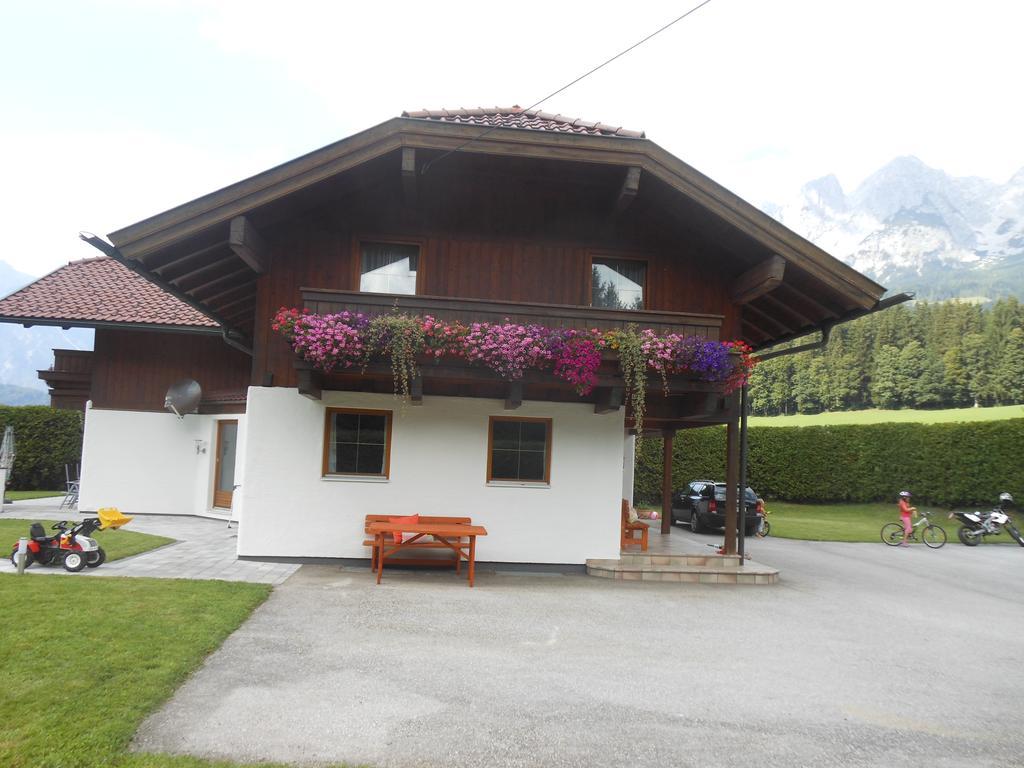 Haus Rieder Apartamento Pfarrwerfen Exterior foto