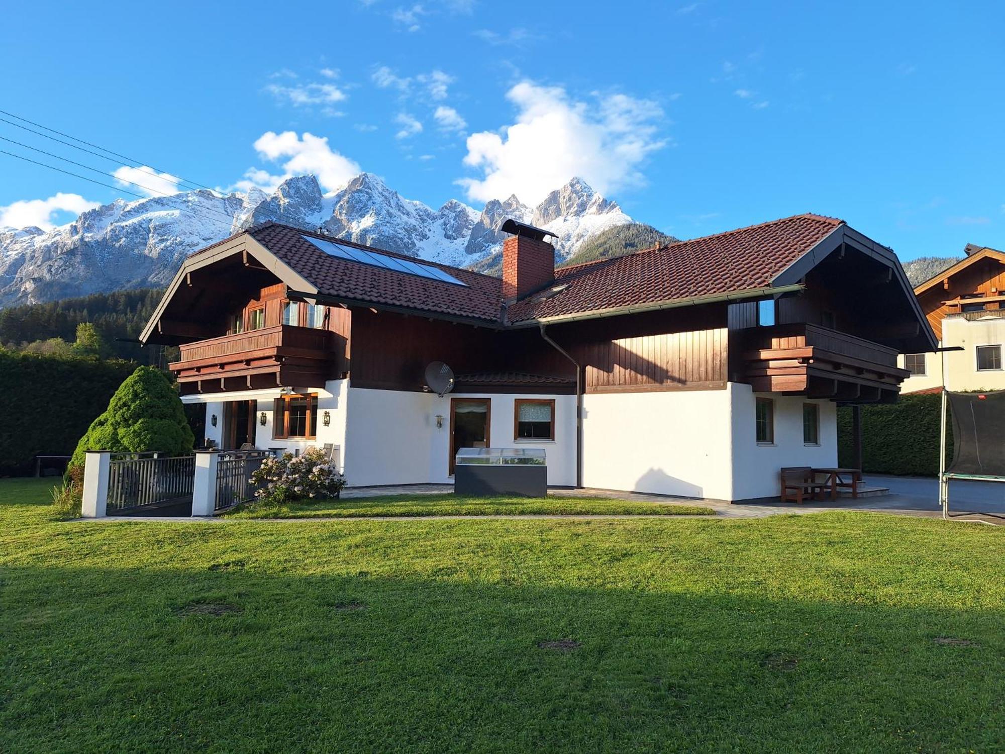 Haus Rieder Apartamento Pfarrwerfen Exterior foto