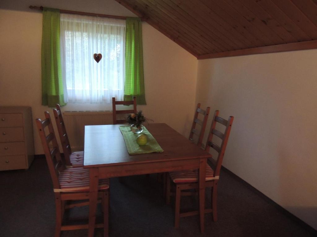 Haus Rieder Apartamento Pfarrwerfen Quarto foto