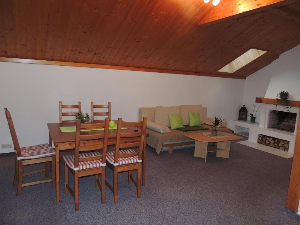Haus Rieder Apartamento Pfarrwerfen Quarto foto